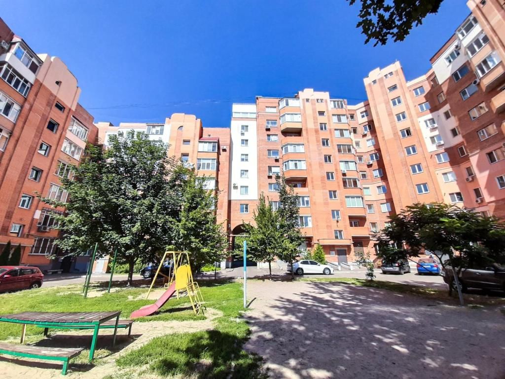 Апартаменты Белые и стильные 2-комн. апартаменты в центре Полтавы Полтава-45